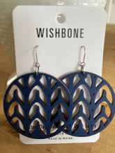 Load image into Gallery viewer, Wishbone Earrings