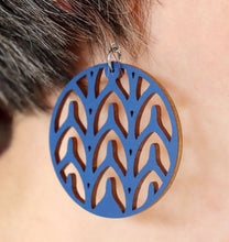 Load image into Gallery viewer, Wishbone Earrings